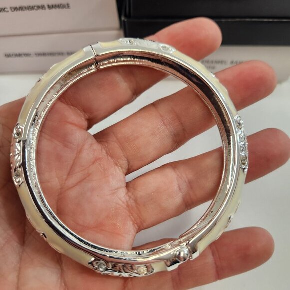 Avon Bangle Bracelet Lot Globalista Enamel / Geometric Dimensions Bundle of 5 - Picture 8 of 15